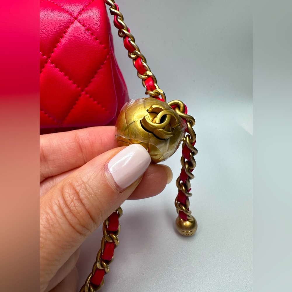 Chanel Pearl Crush - Picture 7 of 17